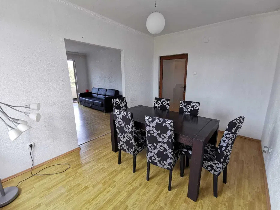 Apartament 3 camere, 70mp, 2 parcari, Zona Parc Central