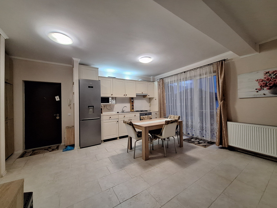 Apartament cu 2 camere, 42 mp, 2 balcoane, zona Tineretului