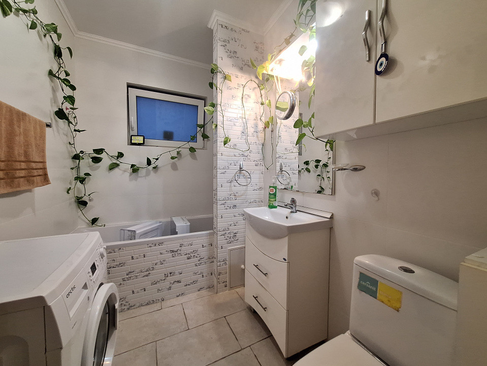 Apartament cu 2 camere, 42 mp, 2 balcoane, zona Tineretului