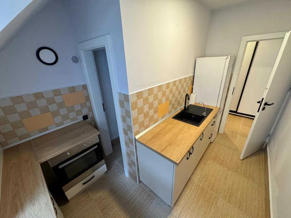 Apartament cu 3 camere,90mp, Zona Centru