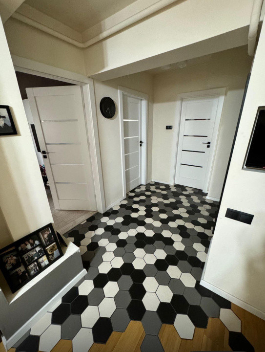 Apartament cu 2 camere decomandate,65mp,parcare, Zona Marasti