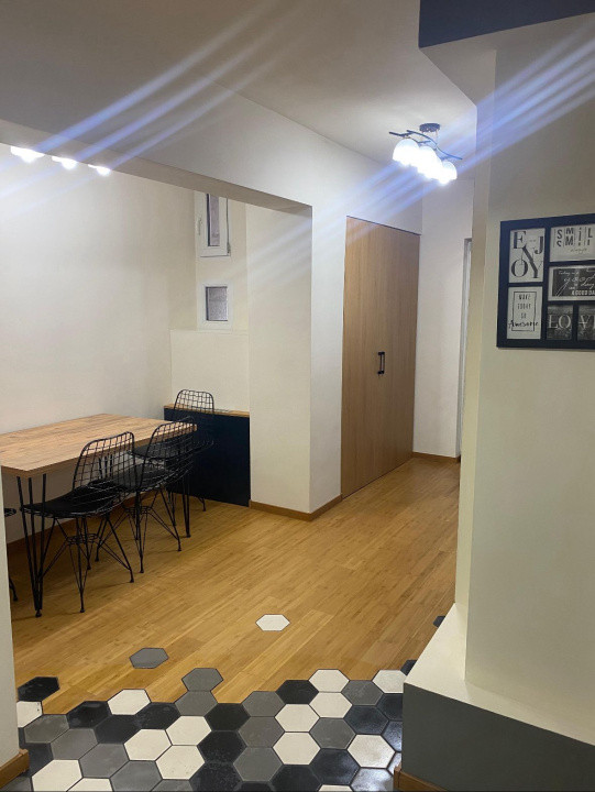 Apartament cu 2 camere decomandate,65mp,parcare, Zona Marasti