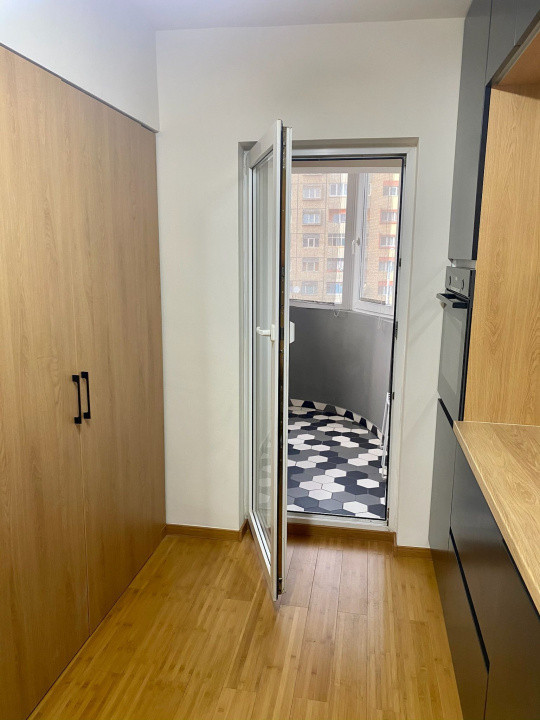 Apartament cu 2 camere decomandate,65mp,parcare, Zona Marasti