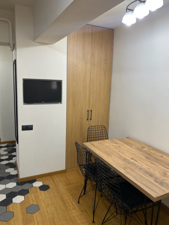 Apartament cu 2 camere decomandate,65mp,parcare, Zona Marasti