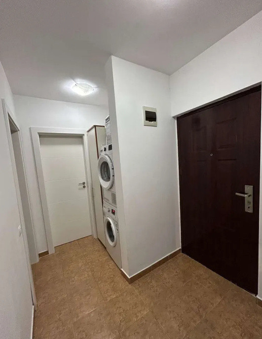 Apartament cu 2 camere decomandate,50mp,Garaj Subteran, Zona Andei Muresanu