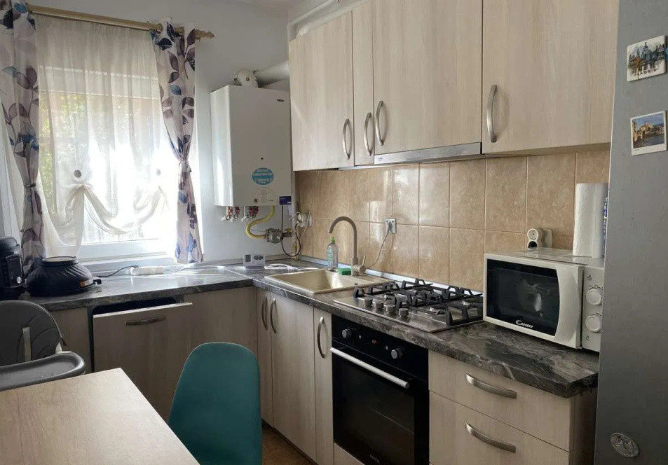 Apartament cu 2 camere decomandate,50mp,Garaj Subteran, Zona Andei Muresanu