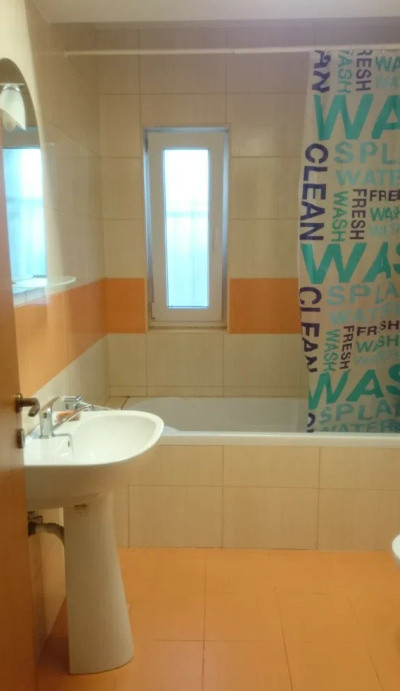 Apartament cu 2 camere decomandate,50mp,Garaj Subteran, Zona Andei Muresanu