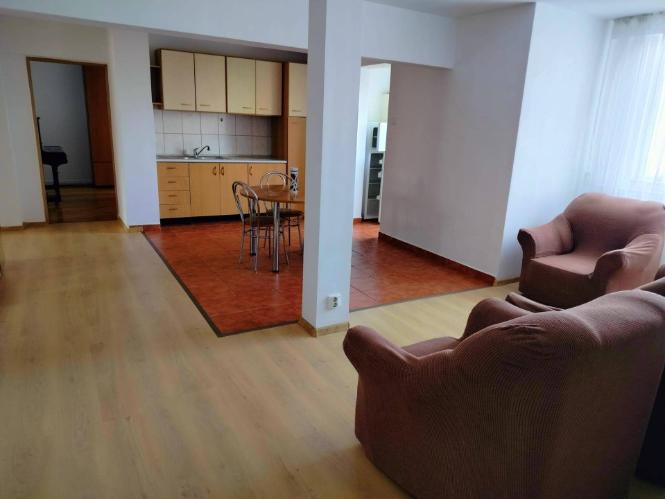 Apartament, 4 camere, 90mp, etaj 3, Dorobanților