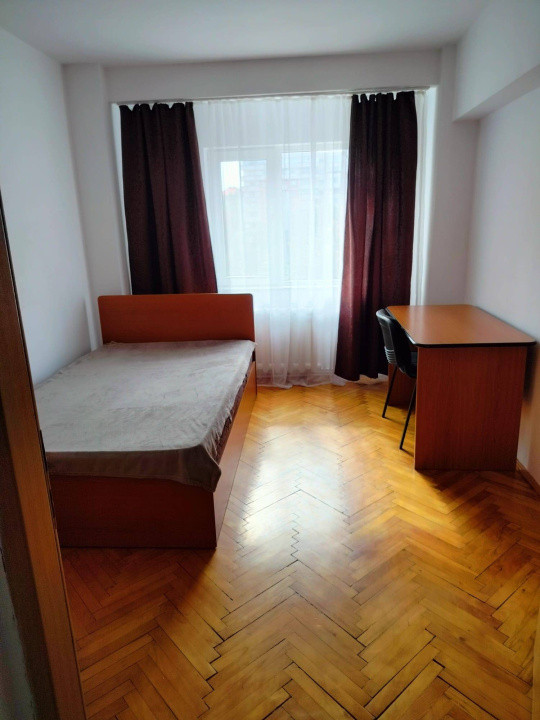 Apartament, 4 camere, 90mp, etaj 3, Dorobanților