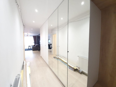 Apartament cu 3 camere, 80mp,terasa,parcare, Zona Sopor