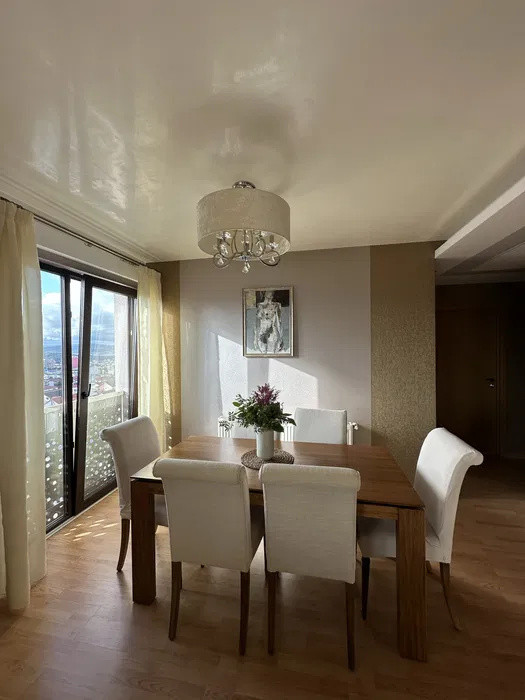 Apartament LUX, cu 3 camere, in Zona Europa