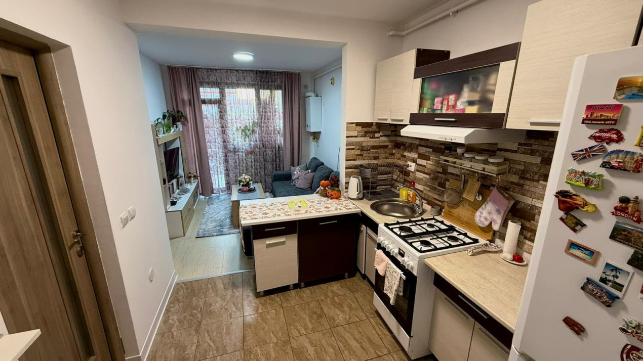 Apartament cu 2 camere, grădină proprie și balcon – zonă liniștită, Șesul de Sus