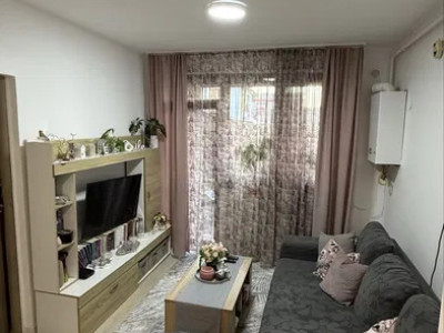 Apartament cu 2 camere, grădină proprie și balcon – zonă liniștită, Șesul de Sus