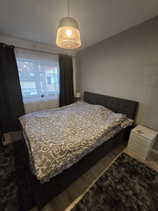 Apartament cu 3 camere, 61 mp, balcon, cartier Terra