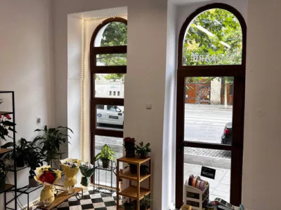 Spatiu Comercial, 20mp,parcare, Zona Semicentrala