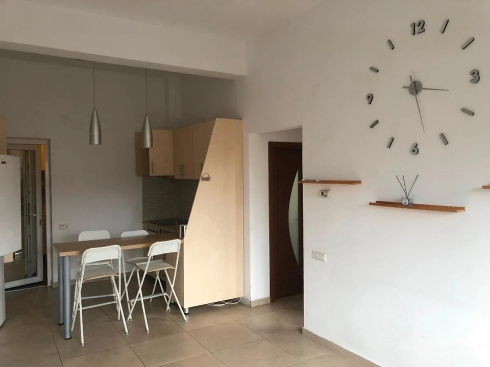 Apartamnet cu 4 camere, 77mp, zona Grigorescu