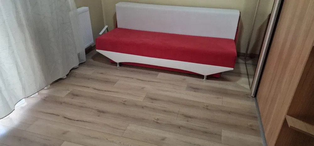 Apartament cu 4 camere,100mp, 2 parcari, Zona Europa