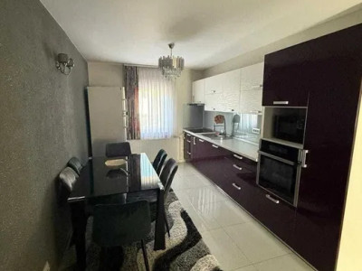 Apartament cu 3 camere,67mp,parcare, Zona Marasti