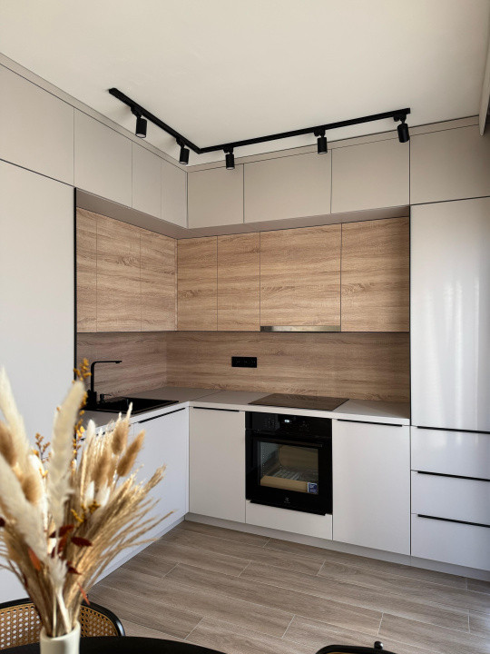 Casa înșiruită | 4 camere | 80 mp | grădină | terasa |zona IL MILANESE