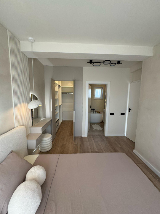 Casa înșiruită | 4 camere | 80 mp | grădină | terasa |zona IL MILANESE