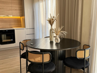 Casa înșiruită | 4 camere | 80 mp | grădină | terasa |zona IL MILANESE