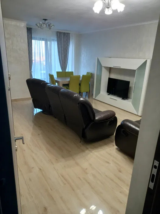Apartament cu 2 camere,58mp,parcare, Zona Andrei Muresanu