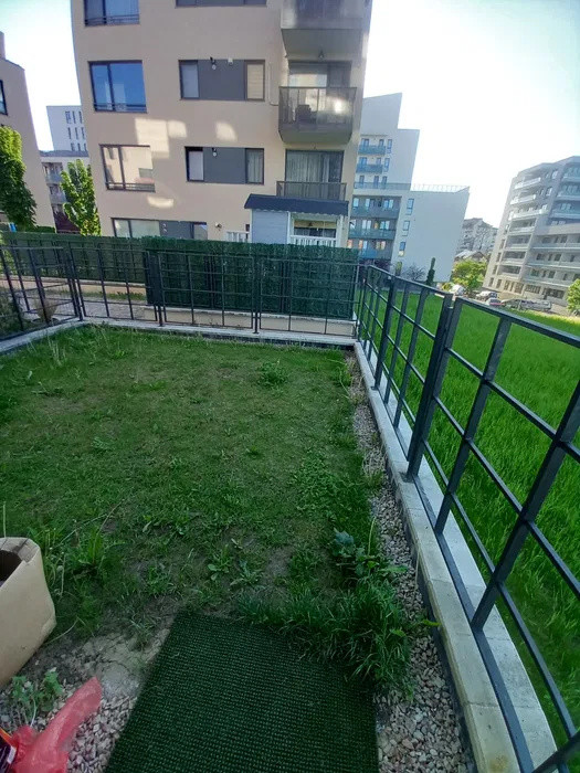 Apartament cu 2 camere,56mp,gradina privata, parcare, Zona Andrei Muresanu