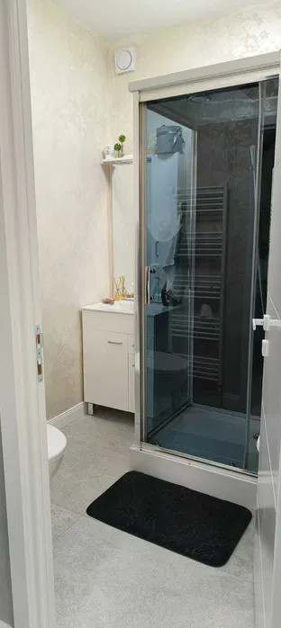 Apartament cu 2 camere, 45 mp, terasa, zona Razoare