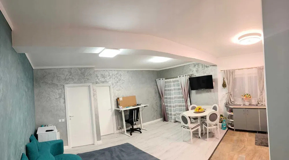 Apartament cu 2 camere, 45 mp, terasa, zona Razoare