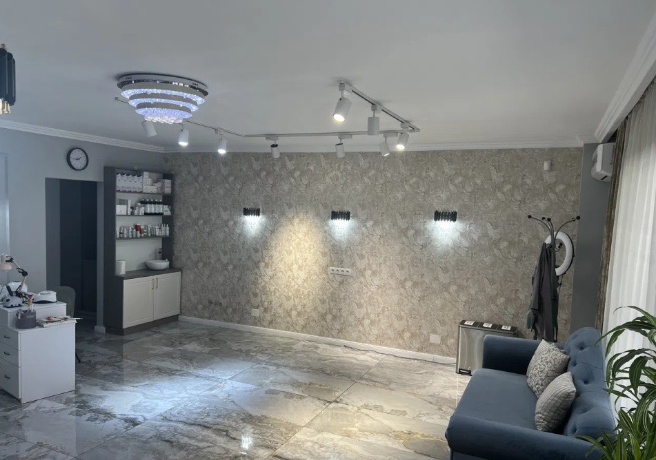 Spatiu comercial lux, 45mp, zona Buna Ziua