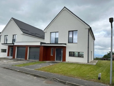 Duplex unit prin garaj - panorama - 185 mp utili , Feleacu, Cluj!