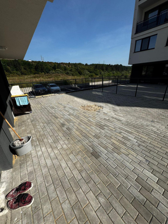 Apartament 3 camere | 52 mp | terasa 75 mp | parcare | zona Someșului