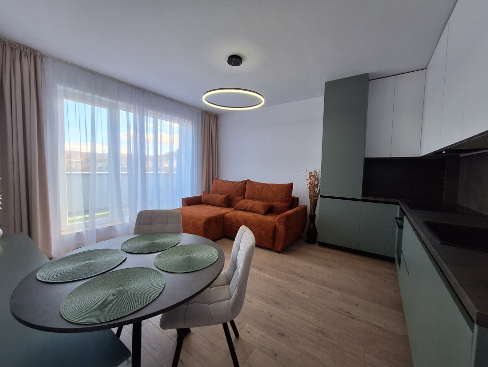 Apartament cu 2 camere, 41 mp, terasa, zona Terra