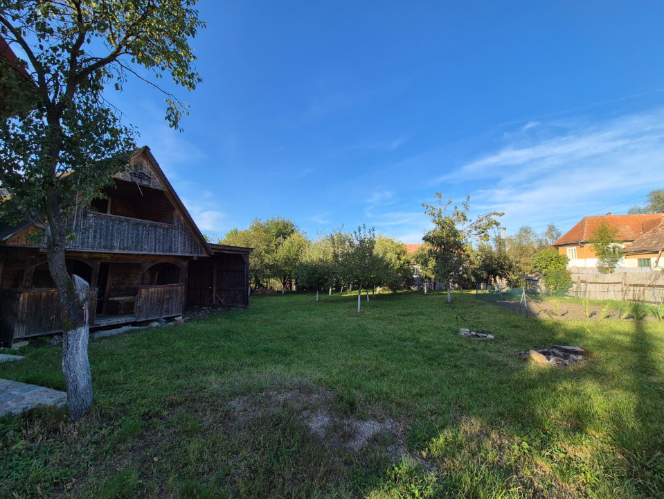 Casa individuala cu mansarda/ Teren 1000mp/ Petrestii de Jos