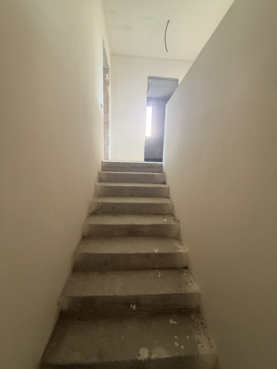 Casă nouă alipită 142 mp utili – Apahida, zona Primăriei, teren 440 mp