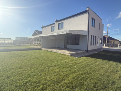 Casă nouă alipită 142 mp utili – Apahida, zona Primăriei, teren 440 mp