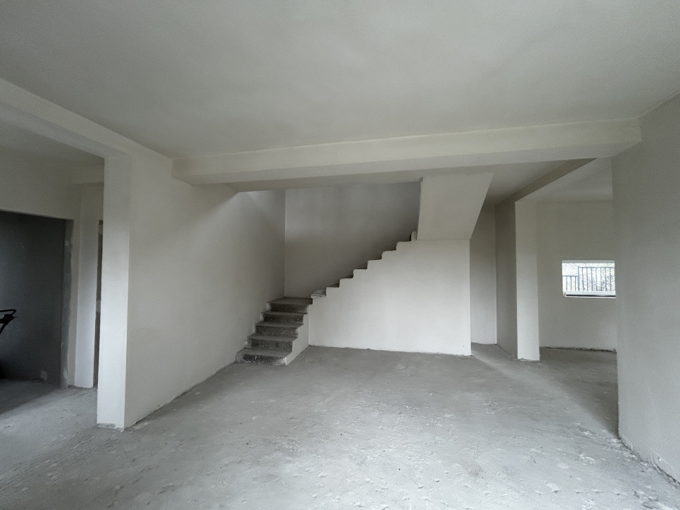 Casa individuala Chinteni Lac 750mp teren 145mp utili plus Cabana 