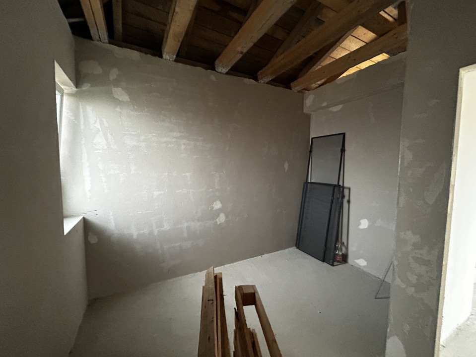 Casa individuala Chinteni Lac 750mp teren 145mp utili plus Cabana 