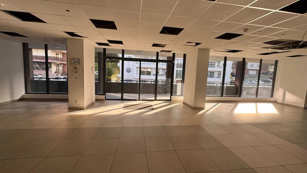 Spatiu comercial de inchiriat, 560mp, Manastur, Cluj Napoca