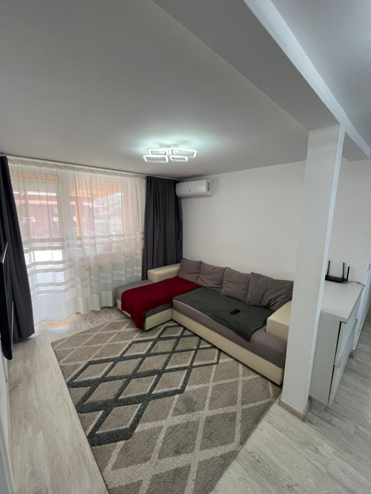 Apartament spațios cu terasă de 35mp, 3 camere , pe Muzeul Apei