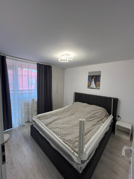 Apartament spațios cu terasă de 35mp, 3 camere , pe Muzeul Apei