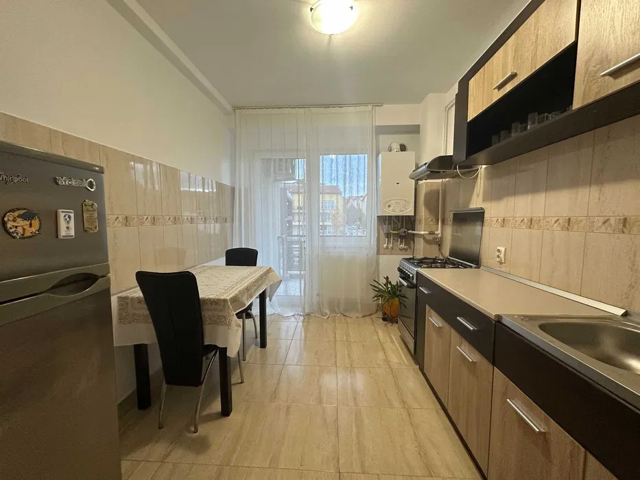 Apartament cu o camere, 44mp,parcare, Zona Buna Ziua