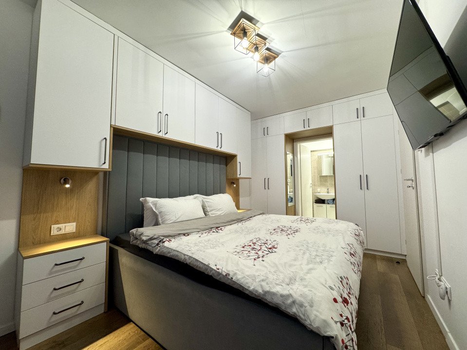 Apartament 3 camere, 80 mp, terasa 16 mp, la cheie, parcare, zona Iulius Mall