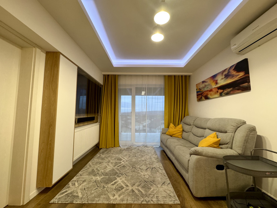 Apartament 3 camere, 80 mp, terasa 16 mp, la cheie, parcare, zona Iulius Mall