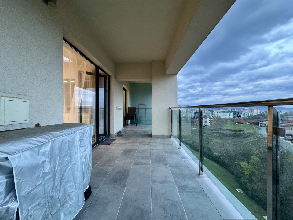 Apartament 3 camere, 80 mp, terasa 16 mp, la cheie, parcare, zona Iulius Mall