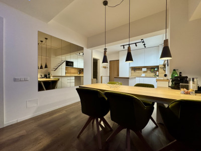 Apartament 3 camere, 80 mp, terasa 16 mp, la cheie, parcare, zona Iulius Mall