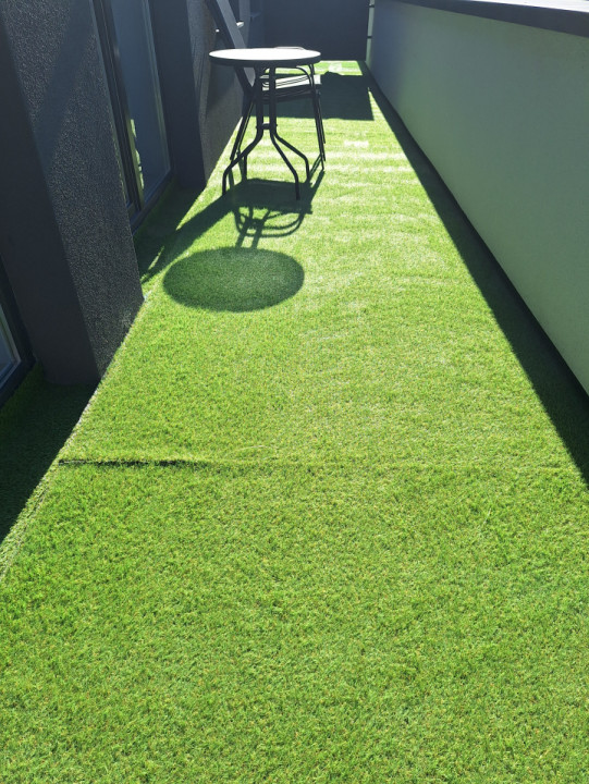 Apartament cu 2 camere, 41 mp, terasa, zona Terra