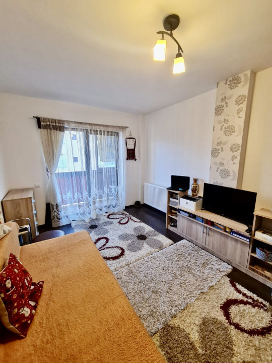 Apartament de 3 camere, 67 mp, mobilat utilat, zona Eroilor