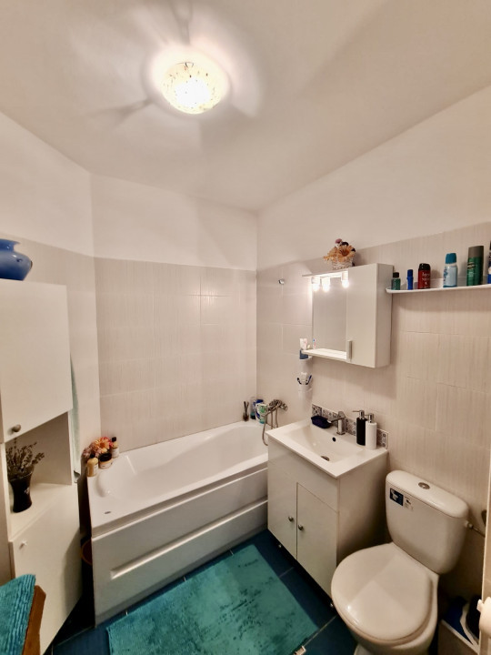 Apartament de 3 camere, 67 mp, mobilat utilat, zona Eroilor