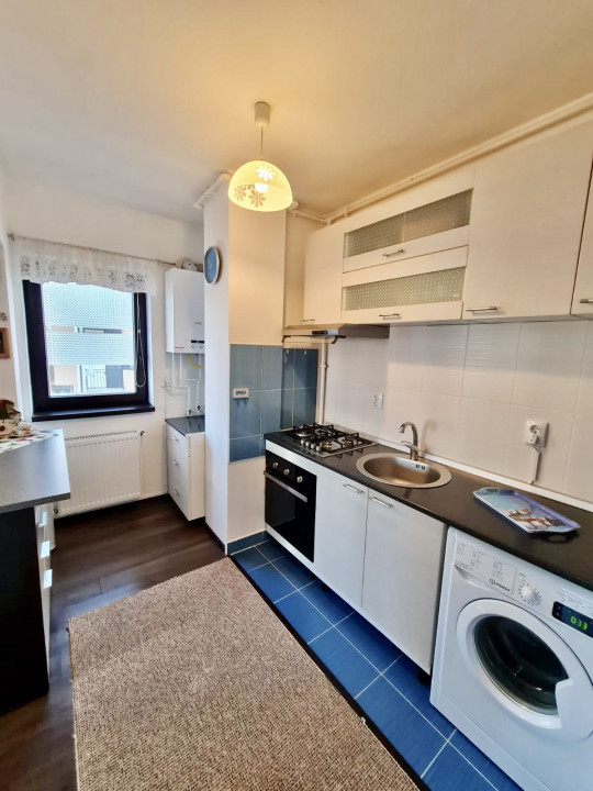 Apartament de 3 camere, 67 mp, mobilat utilat, zona Eroilor